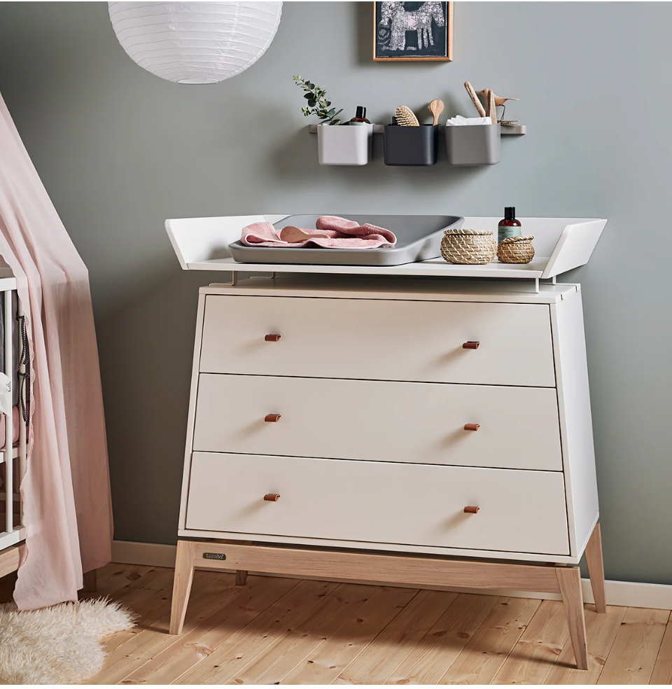 Leander Luna Dresser